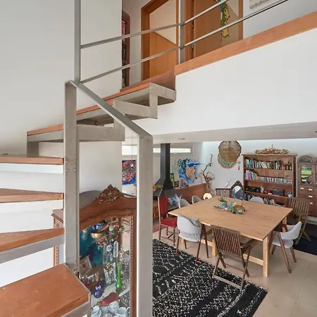Holiday home Quinta Treewindbee